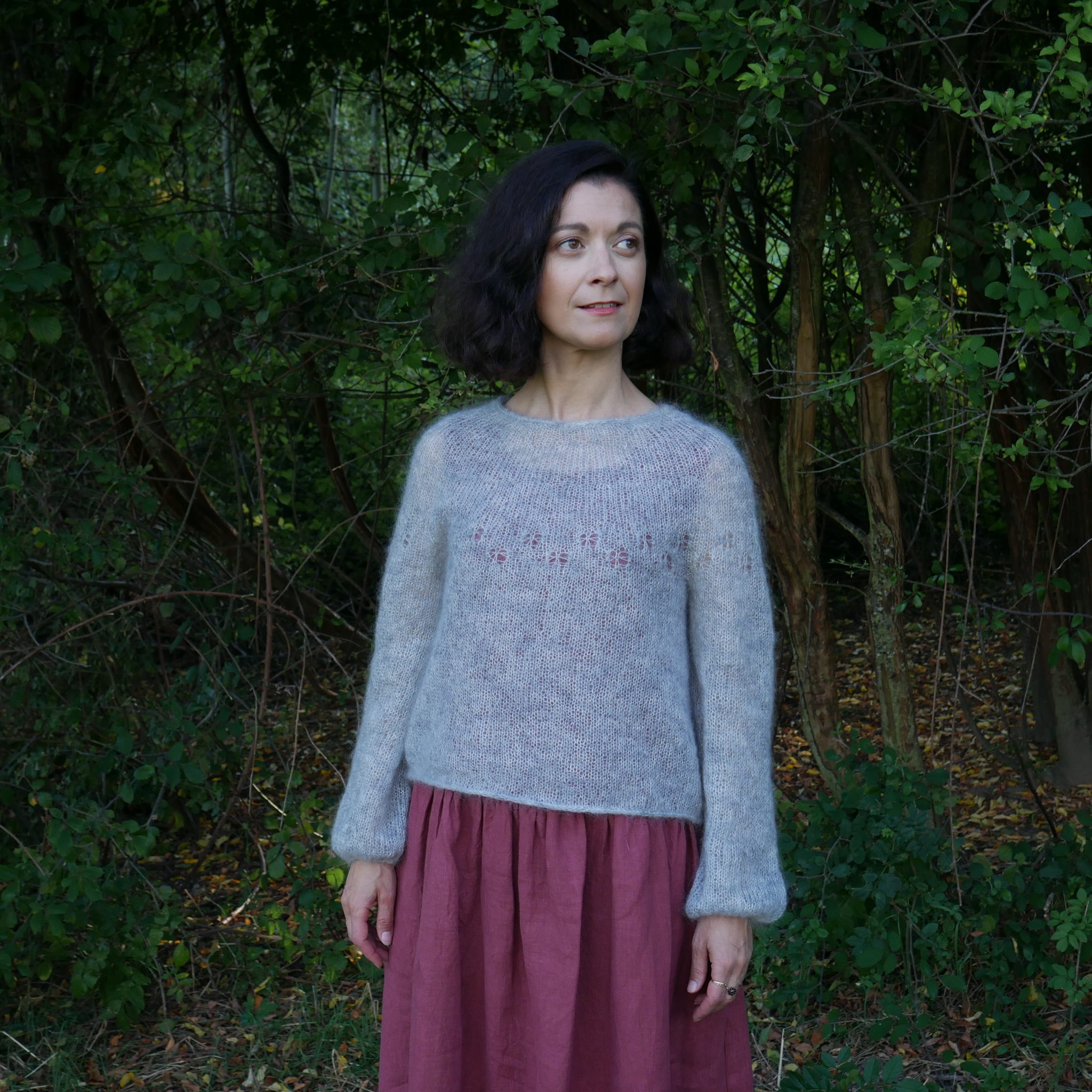 Pull femme en laine et mohair avec motifs ajourés en 6 coloris