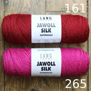 Pelotes de Jawoll silk, fil chaussettes de la marque Lang Yarns.