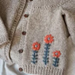 Embroidery on Knits de Judith Gummlich et Laine Publishing, livre de tricot en anglais