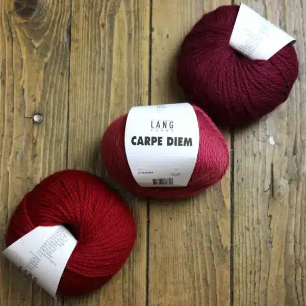 Pelote de Carpe Diem, laine mérinos et alpaga d'épaisseur aran, de la marque Lang Yarns