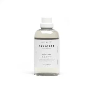 Bouteille de lessive liquide Delicate, Steamery